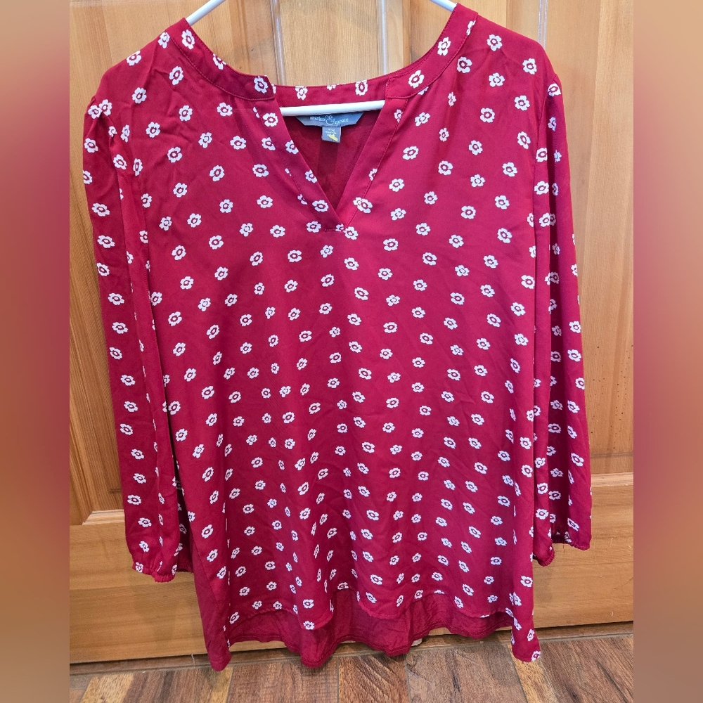 Market & Spruce Red Floral Blouse